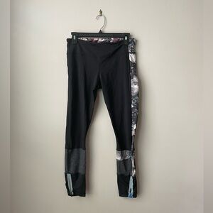 Lululemon run the world leggings 8